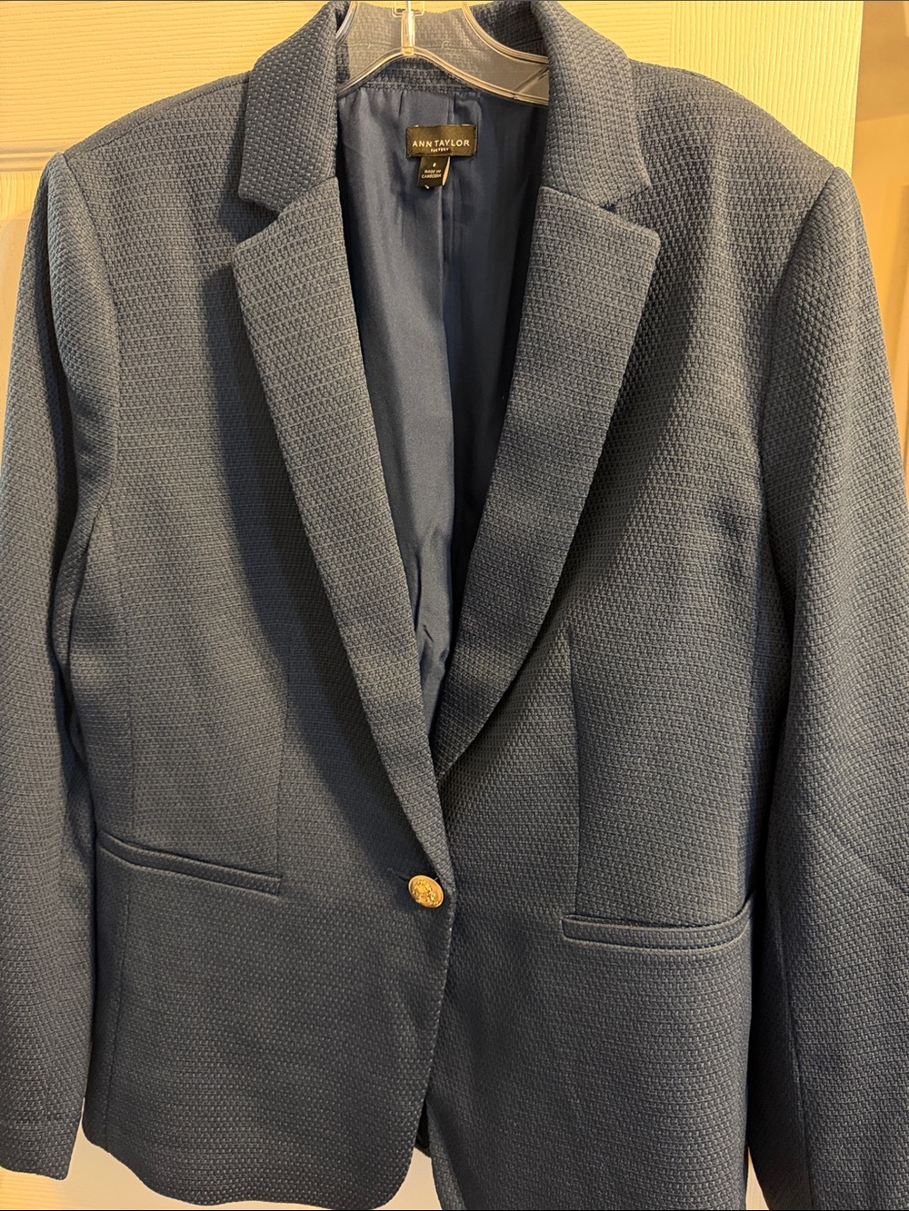 Ann Taylor Navy Textured Single-Button Blazer Never Worn